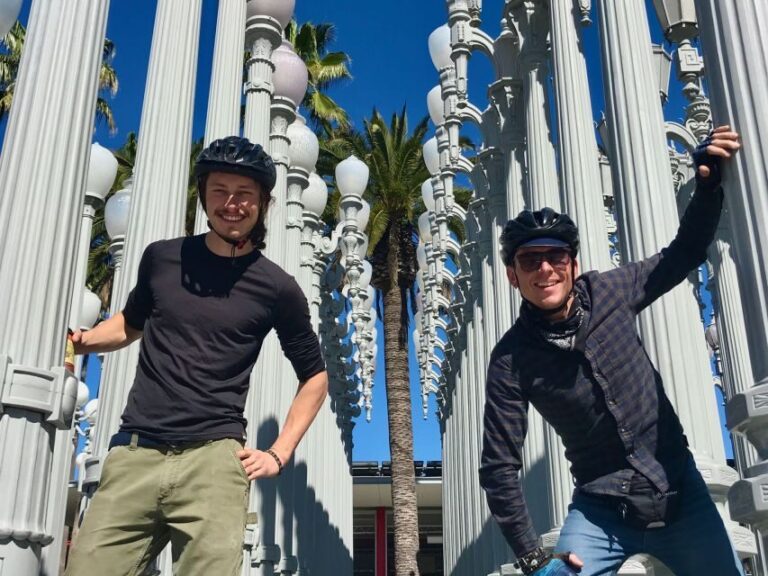 Los Angeles: Hollywood Sign Electric Bike Tour - Where the tour starts on Santa Monica Blvd (and why timing matters)