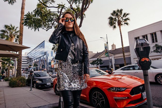 Los Angeles Instagram Photoshoot: Chic Beverly Hills with Personal Photographer - The Cheese Store of Beverly Hills: a fun, unexpected texture for your gallery
