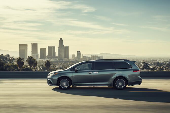 Los Angeles Luxury SUV & Airport Transfer Service - The Ride Itself: Luxury SUV Comfort With Driver Help