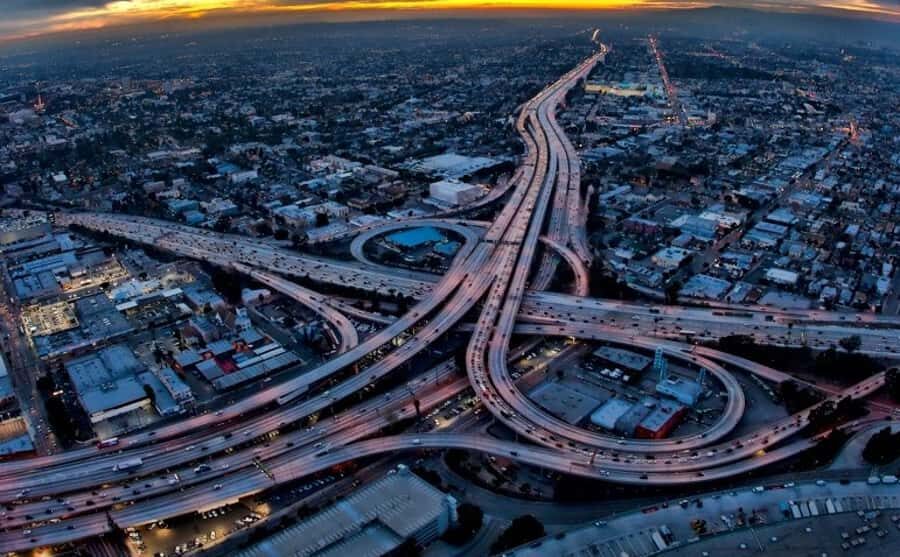 Los Angeles Night Helicopter Tour: Hollywood & City Lights - From Universal Studios to Griffith Observatory: LA’s Night Lights Start Fast