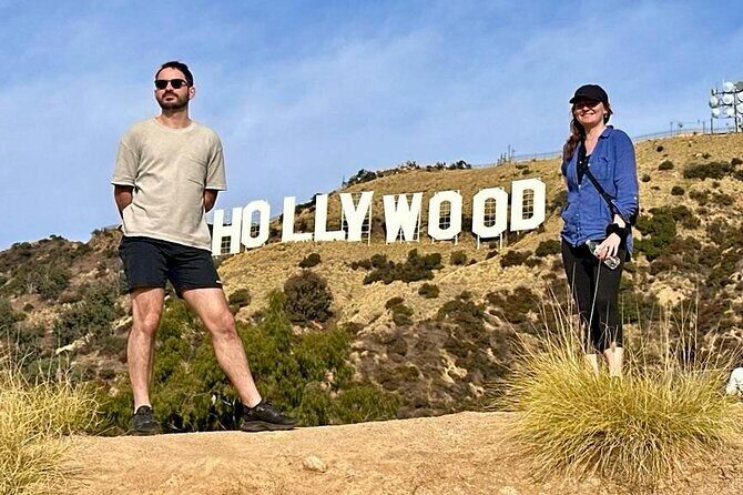 Los Angeles Original 90-Minute Walking Tour to The Hollywood Sign - Guides make it: humor, facts, and photo timing
