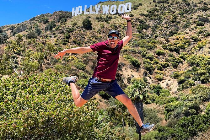 Los Angeles Original 90-Minute Walking Tour to The Hollywood Sign - What to bring (and what to leave at home)