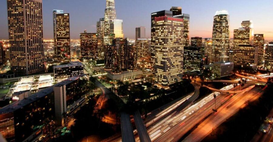 Los Angeles: Private 3-Hour Tour by SUV - Beverly Hills, Bel Air, and the thrill of seeing LA’s famous edges