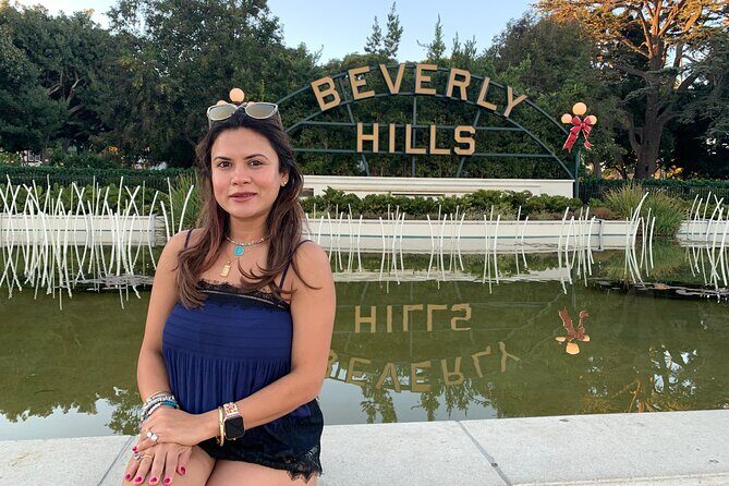 Los Angeles Private Full Day Luxury EV SUV Tour with Hotel Pickup - Dolby Theatre and the Oscars staircase photo moment
