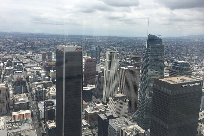 Los Angeles Private Full-Day Tour - Hollywood Sign, Sunset Boulevard, and Rodeo Drive Stops