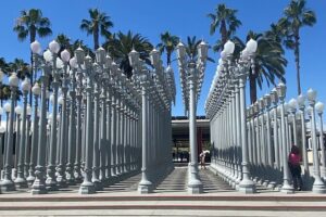 Los Angeles Private, Guided, Full-Day Sightseeing Tour - Santa Monica Pier: The Famous Waterfront Shot and a Quick Reset