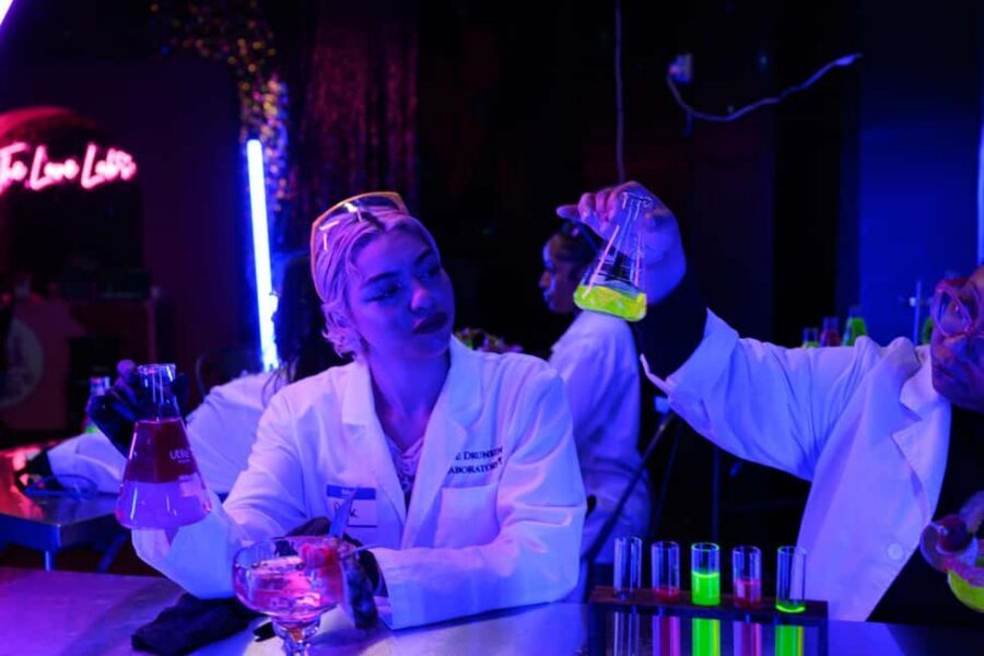 Los Angeles: Science and Sip™ The Drunken Laboratory - Timing in a 90-Minute Format: How to Make It Go Smoothly