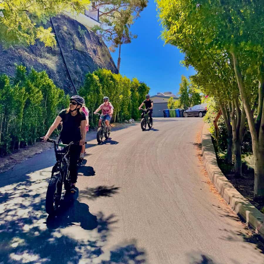 Los Angeles: Scott E-Bike Tours to the Hollywood Sign & More - Scott’s Role: The Guide Who Keeps It Fun and Photogenic