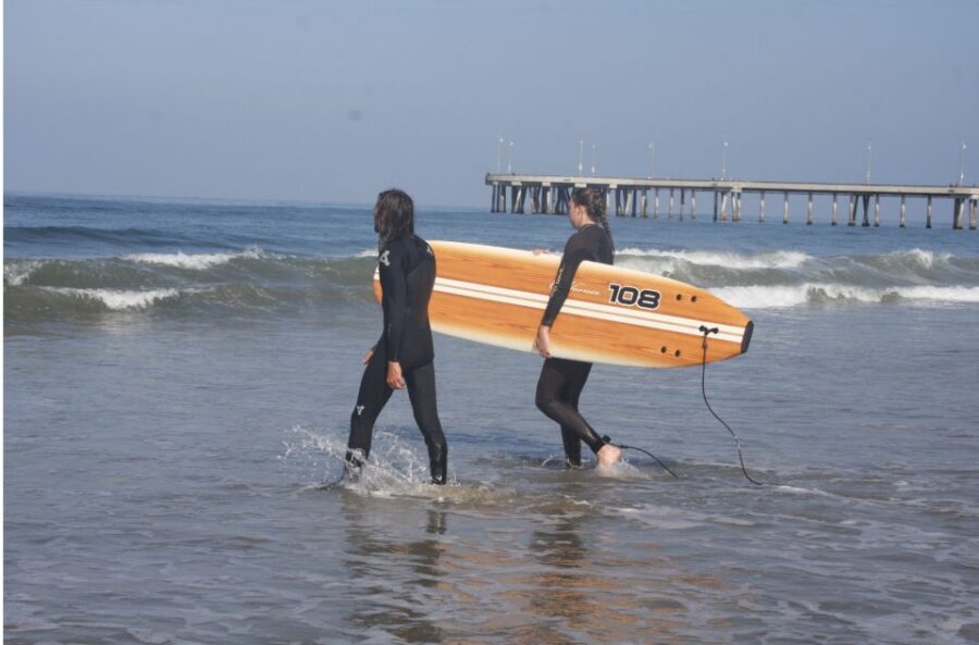 Los Angeles: Surfing Lesson in Venice Beach - What to Bring (So You’re Not Fighting the Basics)