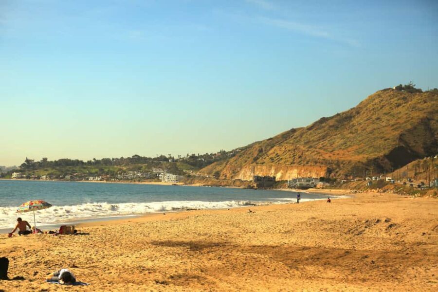 Malibu: Celebrity Homes, Beaches & History Tour - Malibu Pier: the landmark, the photos, and the practical downside
