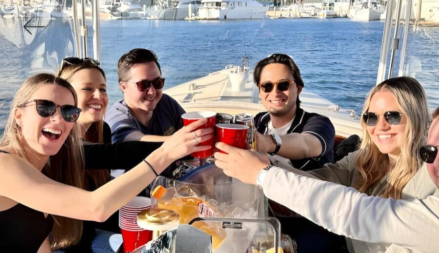 Marina Del Rey: A Romantic Boat Cruise with Sushi & Wine - Why a Marina del Rey sunset cruise feels like a real date
