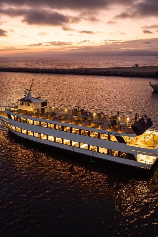 Marina Del Rey: Christmas Eve Buffet Brunch or Dinner Cruise - Price and Value: Is $143 per Person Worth It?