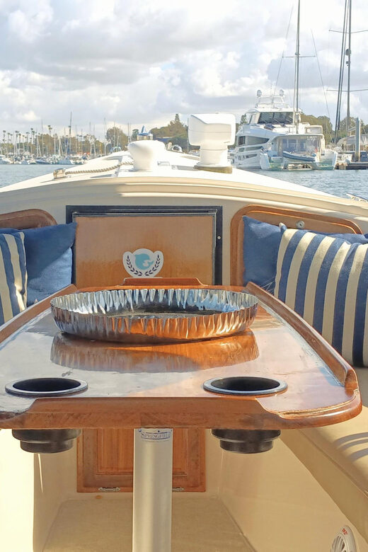 Marina Del Rey: Romantic Cruise, Dinner Charcuterie or Sushi - The captain and music factor: why the hosting matters