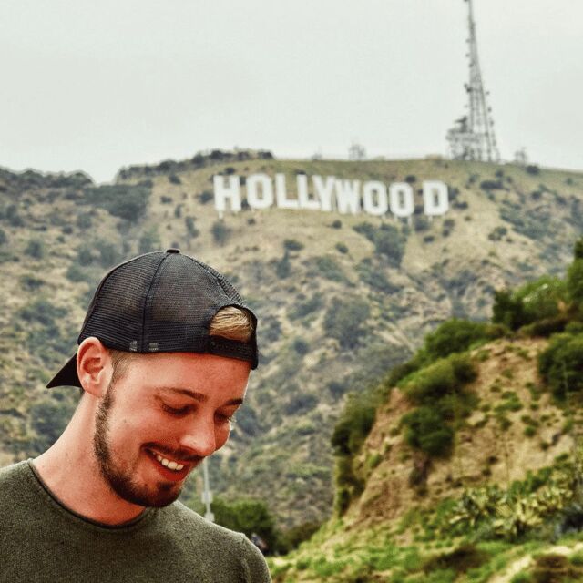 Must Have L.A. Pictures! - Angel Wings and Other LA Backdrops That Feel Like Street Art (Not Sets)