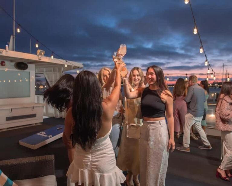 Newport Beach: City Cruises Weekend Dinner Cruise with DJ - Boarding at Mariner’s Mile Marina: Parking, Timing, and How to Find the Boat