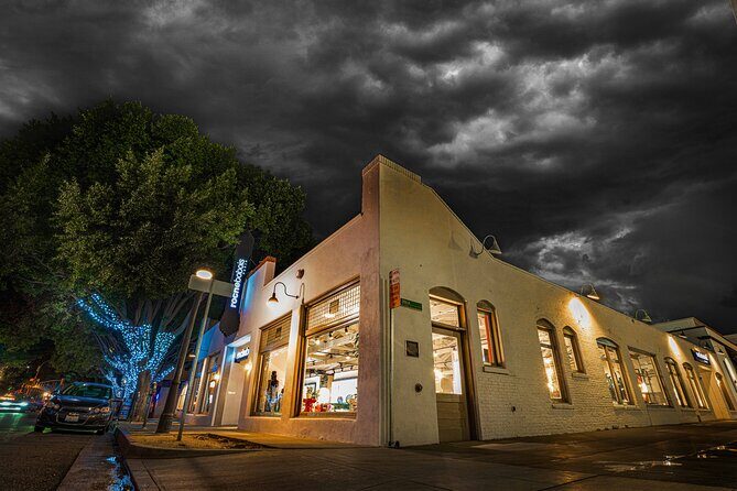 Pasadena Ghost Tour: Purgatory Phantoms - A 8:00 pm Pasadena walk with real atmosphere, not theme-park tricks