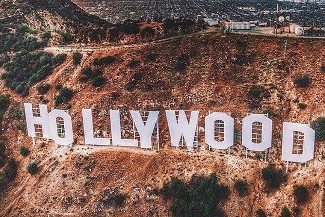 Private Air Tour of Los Angeles - A 1-Hour Private Flight Over LA From Torrance