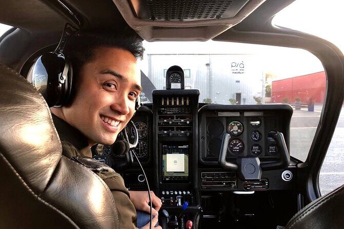 Private Air Tour of Los Angeles - What the Pilot Adds: Real LA Insight in Real Time