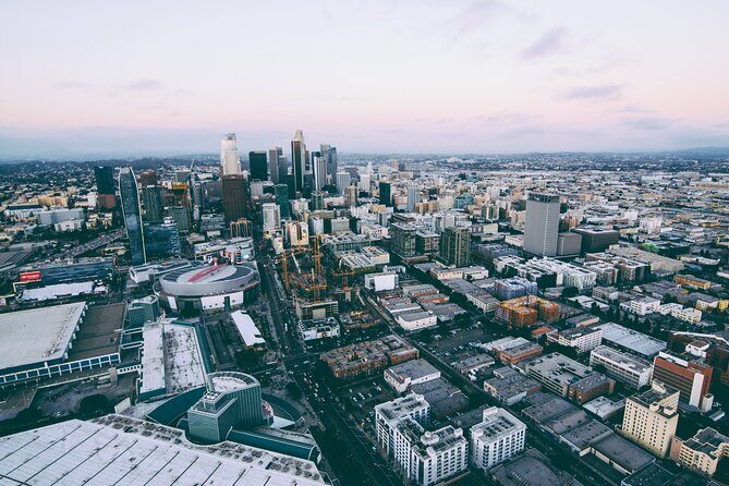 Private Helicopter Tour of Hollywood Sign, Beaches and More - Santa Monica Pier to UCLA: Westside Views With Real Contrast