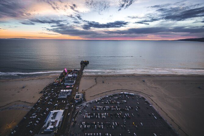Private Helicopter Tour of Hollywood Sign, Beaches and More - Venice Beach and Capitol Records: The Hollywood End of the Loop