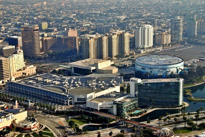 Private Helicopter Tour over Long Beach: See Catalina, Queen Mary - The Route Promise: Catalina and Iconic Harbor Views