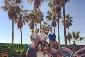 Private Luxurious Tour of Los Angeles - Urban Light at LACMA: The Art Stop That Keeps Your Day Interesting