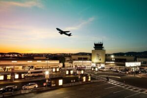 Private One-Way Shuttle Service in Long Beach - LAX pickup: what curbside really means (and why it’s faster)
