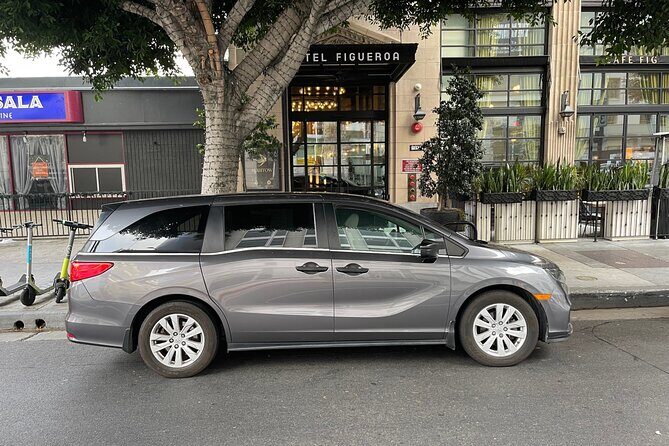 Private One-Way Shuttle Service in Long Beach - Meet & Greet vs standard curbside: which one fits your comfort level
