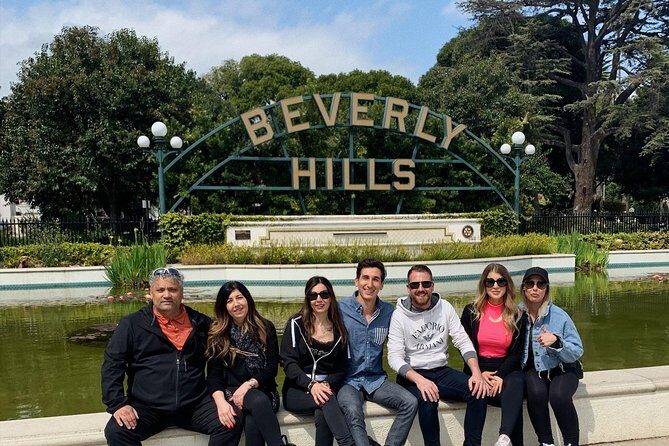 Private Tour of Los Angeles in a SUV with Experienced Guide - Venice Canals to Venice Beach Boardwalk: People-Watching on Purpose