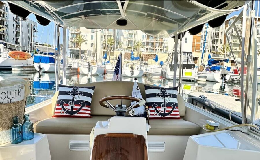 Romantic Boat Cruise with Wine & Cheese or Surprise Dinner - Why this cruise works so well for couples