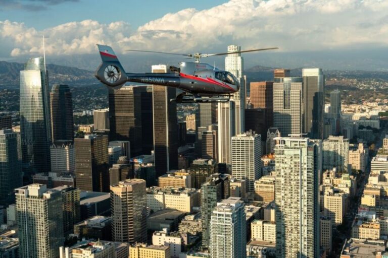Santa Monica: Hollywood & Beyond Helicopter Tour - The 30-Minute Route: Coastline, Hollywood Hills, and Downtown LA