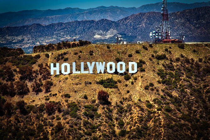 Small-Group Warner Bros and Hollywood Tour from Anaheim - Universal CityWalk: coffee first, shopping and snacks later