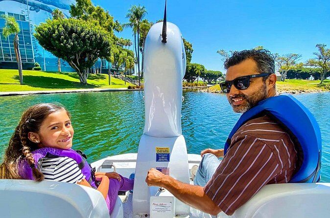 Swan Boat Rental at Rainbow Lagoon in Long Beach - Steering and Pedaling Reality Check: It’s Easier After a Few Minutes