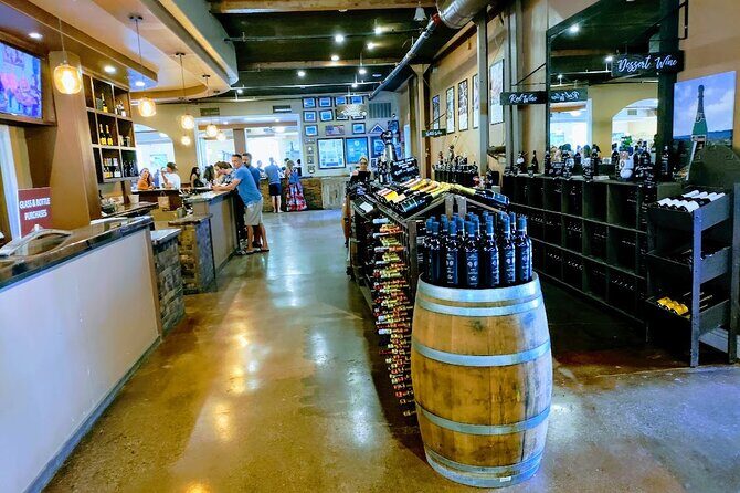 Temecula Wine Tour from Los Angeles - Stop 1 in Temecula: A Quick Touchpoint Before the Big Winery Time
