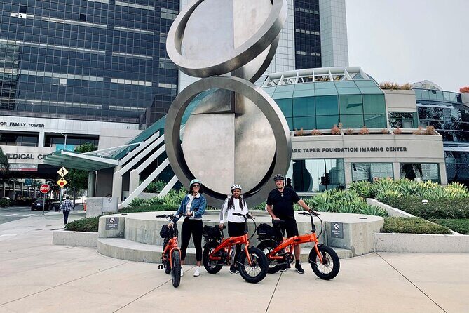 The Beverly Hills E-Bike Tour - LACMA and Museum Row: Art on Wilshire with Tar Pits Nearby