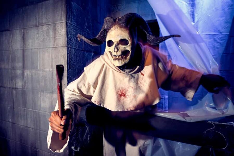 Universal Studios Hollywood: Halloween Horror Nights - Key Things You’ll Notice Right Away